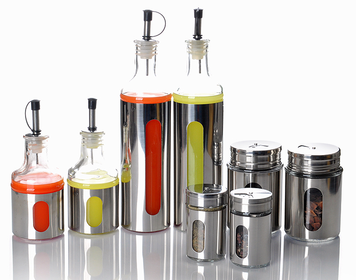 Why is the olive oil glass bottle dark in color?